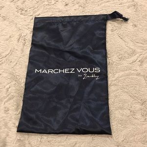 Marchez Vous dust bag